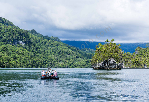 Triton Bay, West-Papua