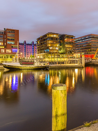 Hafencity - Sandtorhafen - Hamburg
