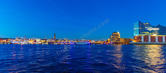 Elbphilharmonie am Hamburger Hafen