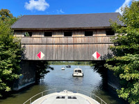 Ahrensberger Hausbrücke am Finowsee, denkmalgeschützte einzige noch erhaltene gedeckte Brücke