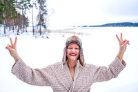 Autorin im Schnee