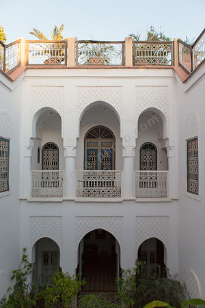 Einer der prächtigen Innenhöfe im "Riad Ifoulki" in der Medina von Marrakesch