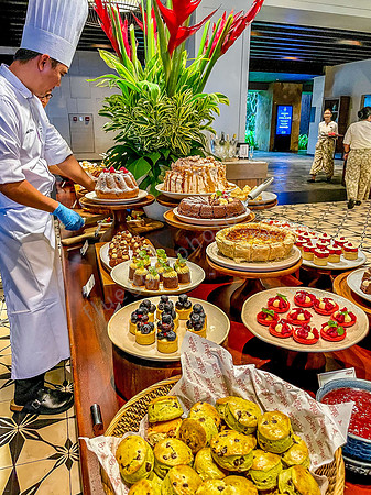 Tea-Time Buffet im „The Apurva Kempinski Bali”