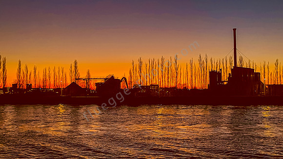 Abendstimmung Rhein