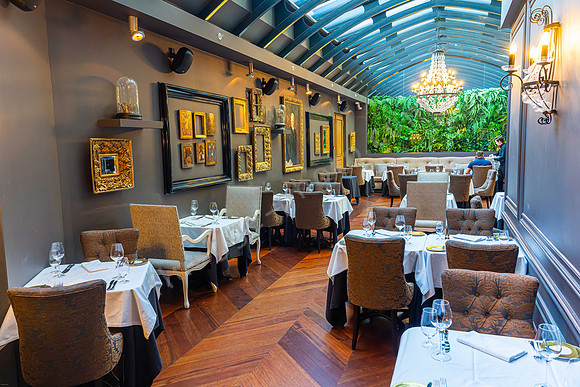 Restaurant "Tchaikovsky" im Hotel "Telegraaf"