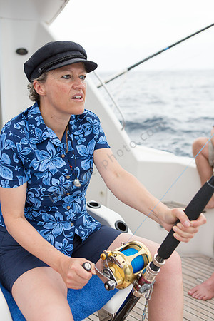 Frau an der Kurbel: Der Drill beginnt