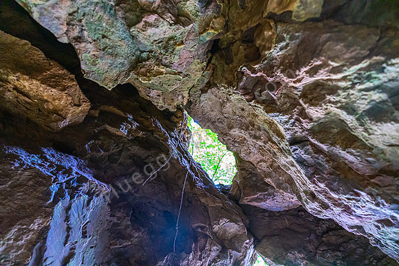 Feldhofhöhle- Sauerland