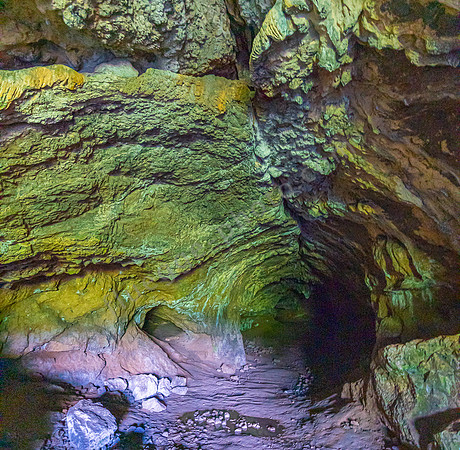 Feldhofhöhle- Sauerland