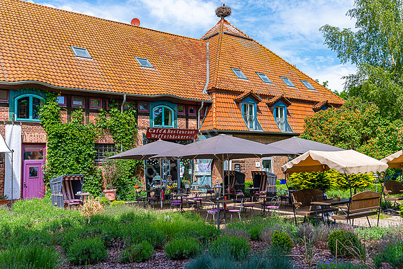 Restaurant mit Strochennest in Mellenthin  - Usedom