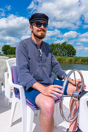 Simon Weichler am Steuerrad