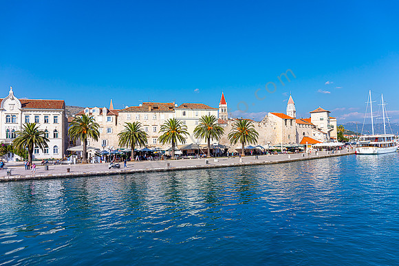 _FL_9068