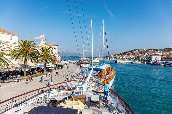 Hafen von Trogir