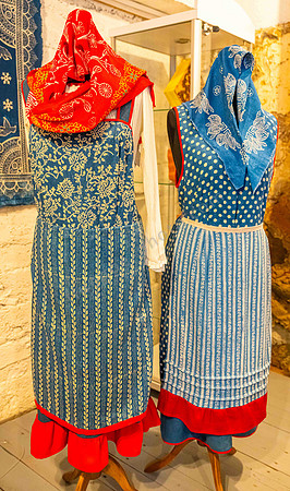 Historische Trachten im Blaudruck-Museum am Peipussee