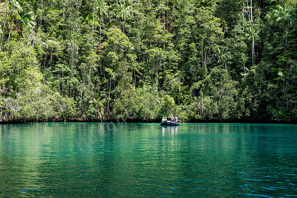 Triton Bay, West-Papua
