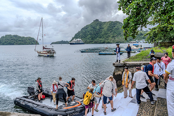 Landung in Banda Neira-Molukken