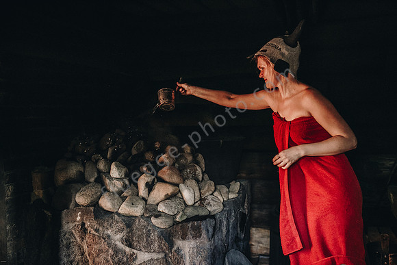 Aufguss in der Rauchsauna