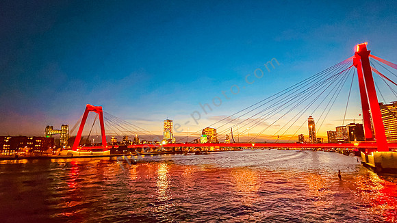 Willemsbrug-Brücke im Rotterdam