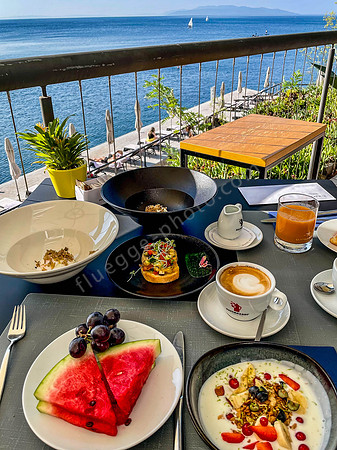 Frühstück im Hotel Navis