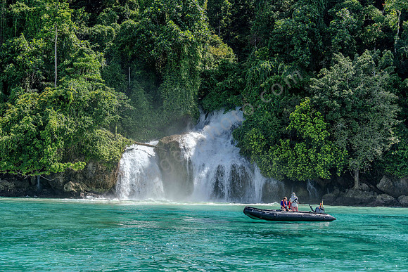 Kitikiti-Wasserfall, Fakfak Region, West Papua