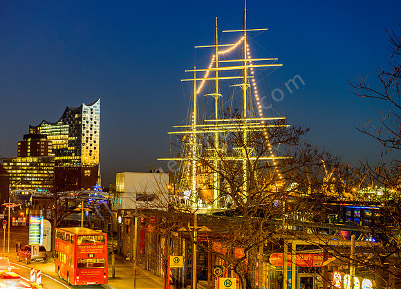 Elbphilharmonie & Rickmer Rickmers