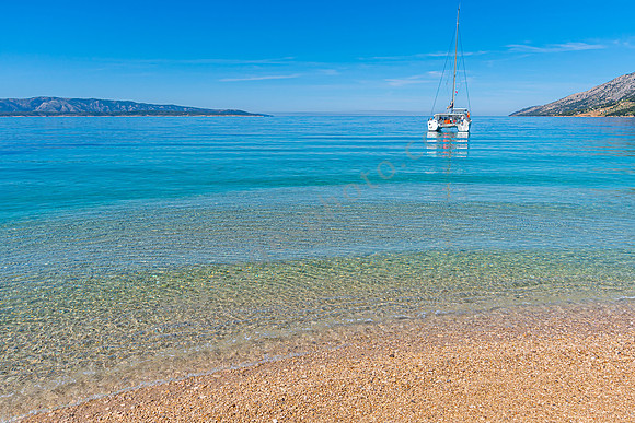 Der Strand von Zlatni Rat (Goldenes Horn).