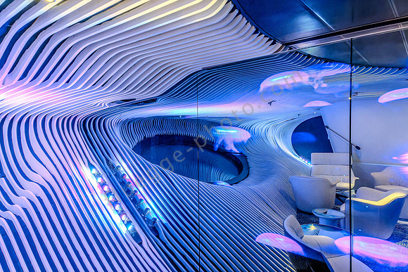 Unterwasser-Bar „Blue Eye“ auf dem Schiff „Le Lapérouse“